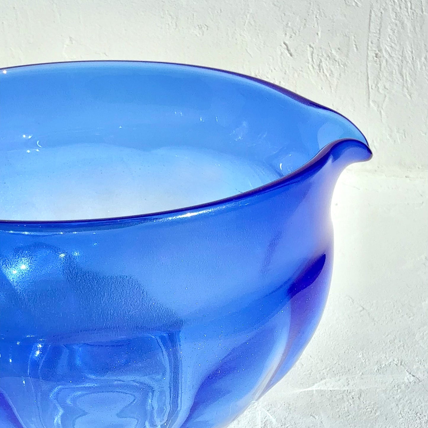 Shimmering Blue Matcha Bowl