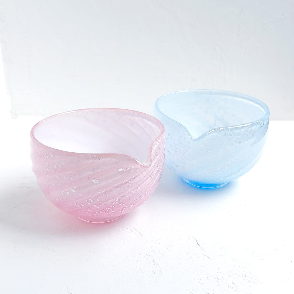 てまり 片口抹茶茶碗 ピンク銀箔